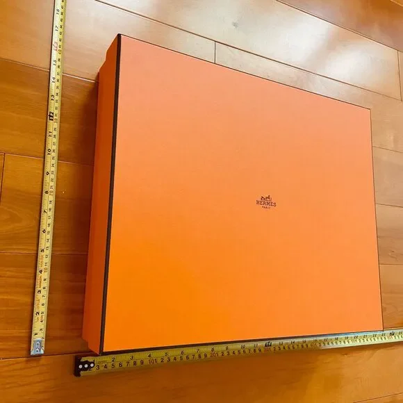 Hermes Gift Box - Large Box w/ Ribbon {EMPTY BOX} (18.25 x 15 x 4.25)